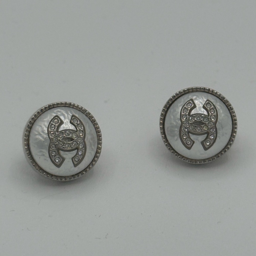 CHANEL White and Silver Earrings
